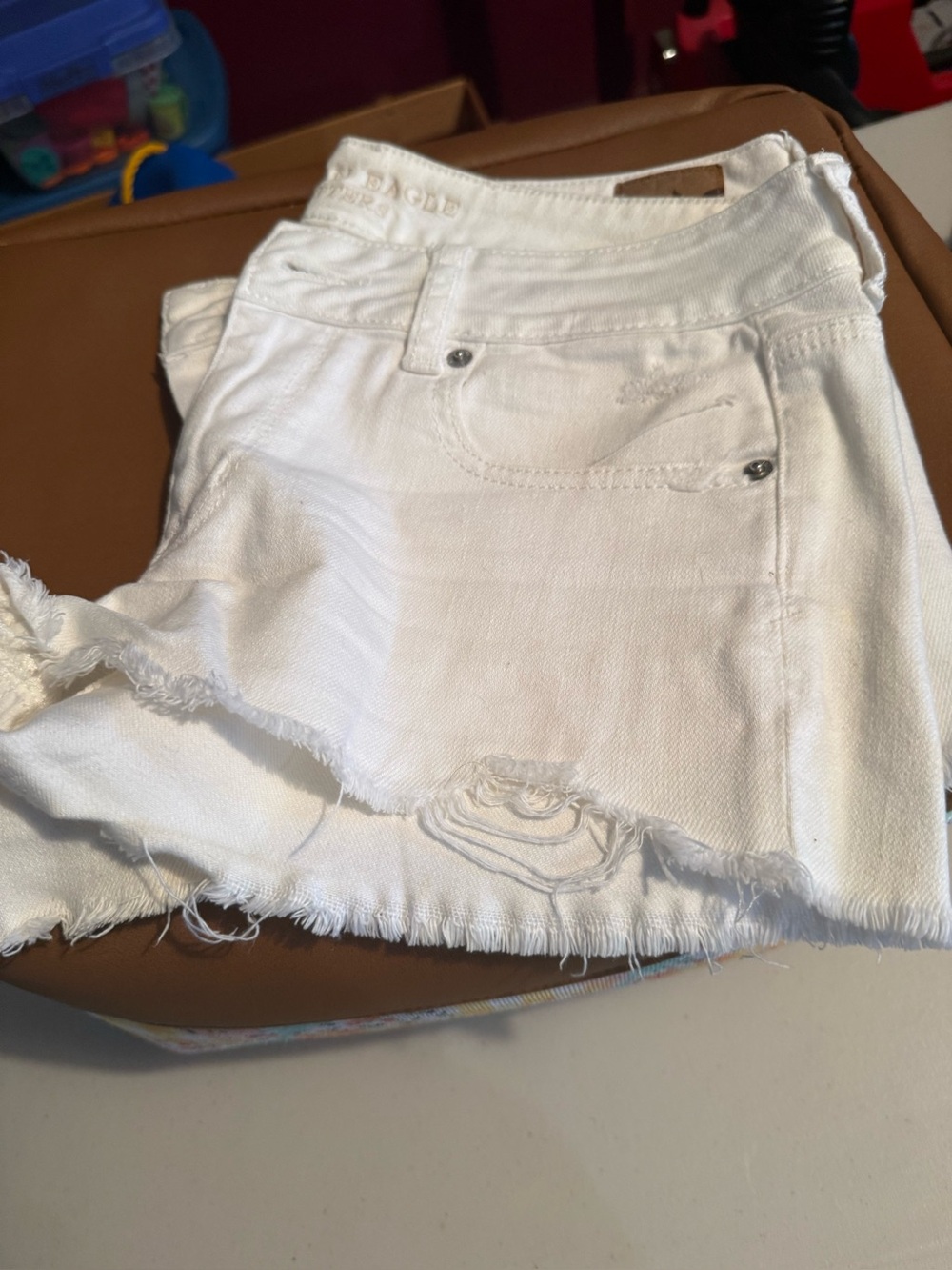 American Eagle White Distressed Denim Shorts - Women's sz 10 stretch